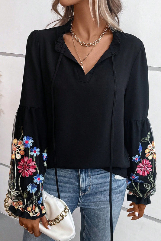 BLOOMING BLACK BLOUSE