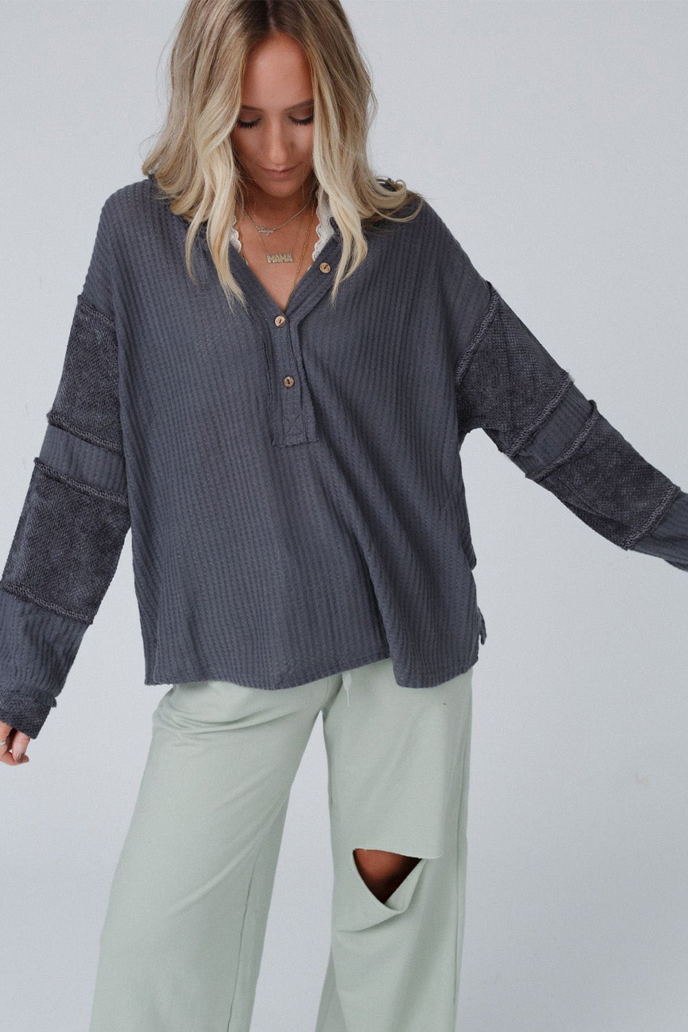 GRAY WAFFLE KNIT PATCH TOP